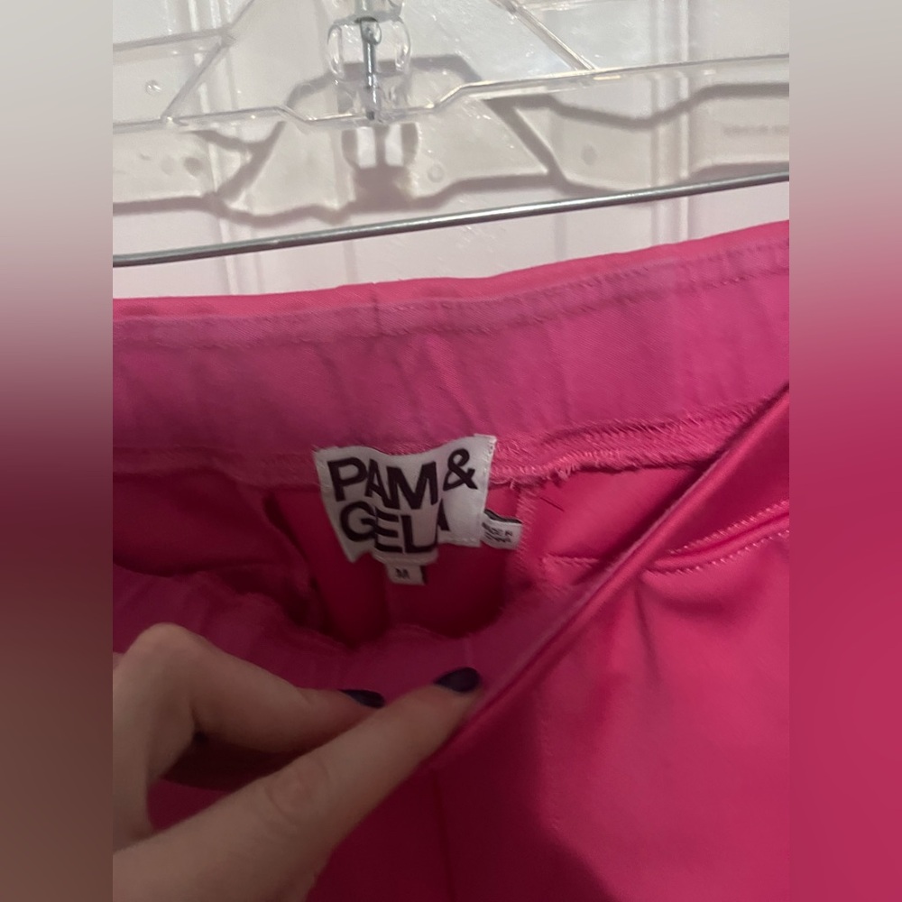 Women’s Hot Pink Side-Stripe Crop Pants - Picture 4 of 4